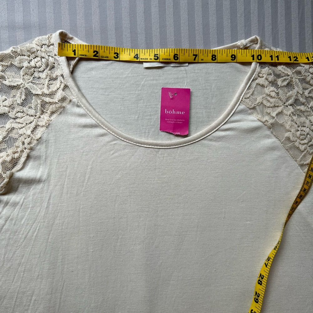 Böhme•lace shoulder crew neck top•size large•3/4 bell sleeve•rayon•ivory/cream - Picture 8 of 13